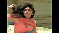 Hot Kajal Aggarwal in Shooting - Hot Videos - United States Kasepu.Com