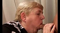 Huge mature granny sucking before plowed with cock