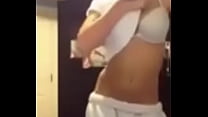 Chav strips and rubs - stunning lady reveals her how body