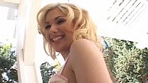 blonde sexy babe looks like Marilyn Monroe fucking big cock