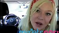 Blonde teen amateur masturbate in car - MeetsPorn.com