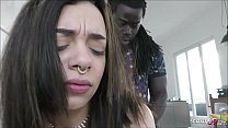 Deutsches Teen wird von Fluechtling und seinem Freund gefickt und mit Handy gefilmt - German Threesome