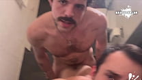 brett tyler and alan vers fuck in the showers