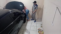 I went to the mechanic he got a hard cock and fucked me!