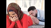 Sexy Muslim Girl Maya Farrell Sinsing with Her Own - Pornfam.com