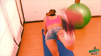 Perfect Booty Teen Working Out In Short Jeans! Puffy Peach!