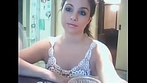 Cara de princesa y tetas maravillosas en la webcam