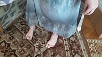 Mature milf discovered used condom young guy. Foot Fetish cum