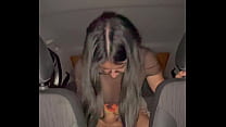 Encuentro una hermosa prostituta colombiana en la calle y follamos en el coche de noche SIN CONDON ( CAMARA OCULTA REAL )