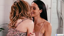 Lesbian Couple Enjoys Anal Fingering And Squirting Sex