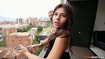 Hot Colombian Chick Wants To Be A Model