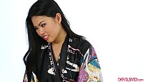 Asian masseuse fucks her costumer in exchange for something