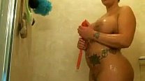 Cute Chick Masturbating And Showering