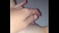 kik slut fingers her pussy