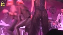 Rihanna`s Ass Live HOT!!!
