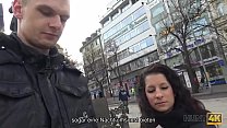 HUNT4K. Prag Pickup und leidenschaftlicher Sex gegen Geld mit heißer Brünette