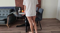 Milf in a T-shirt and no panties got unexpected sex