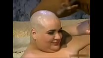 SSBBW HAS HER HEAD SHAVED