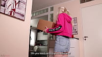 Girl alone at home - Postman cannot miss the opportunity to cum in virgin pussy