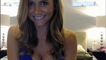 Webcam Slim Girl Shows Dildo Masturbating Experience