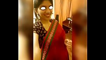 Desi girlfriend bares her assets in pics to bf