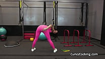 Spicing up workout with ebony pussy