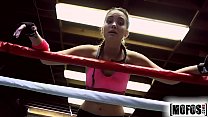 Fit teen fucking in fighting ring