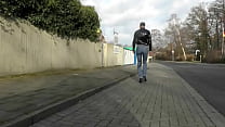 public jeans pissing on the road