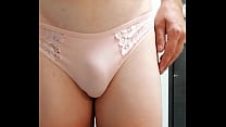 misr4 - cumshot in pink panties