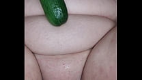 Hungry BBW stretches her creamy pussy with vegetables