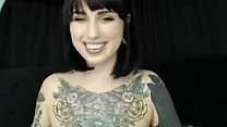 Anal and pussy masturbation on cam