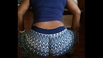 Sexy black girl twerking big booty