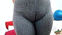 Huge Hangers Teen Working Out in Tight Spandex. Fat Cameltoe