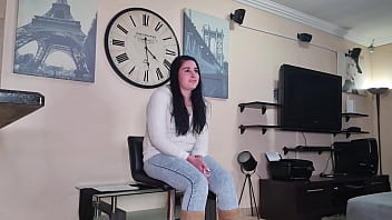 Casting girl interviewed to give pissing blowjobs | piss swallow