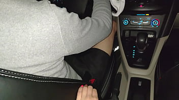 Risky sex with a taxi driver in his car. He inseminated me
